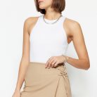 b3adee54-3f22-46e0-ad31-768d5477b4561707715669263TrendyolWomenShorts2