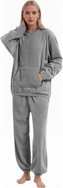 Women's Fluffy Pajamas Set Fleece Plush Fuzzy Loungewear Sleepwear with Pockets Long Sleeve Shirt Pajama Pants Winter Pajamas for Women